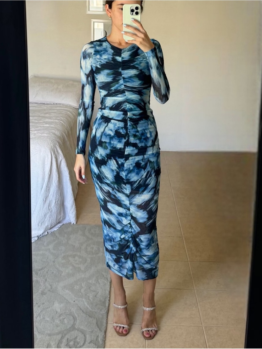 Ruched Long-Sleeve Blue Print Midi Dress Abercrombie & Fitch